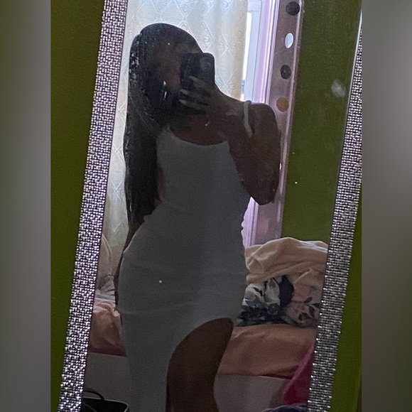 Windsor Maxi Dress - Picture 3 of 3